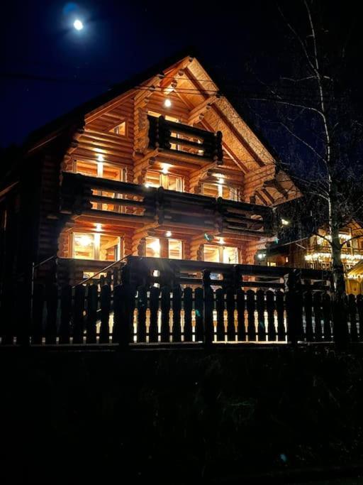 Chalet Les Pins Blancs Allos Exterior photo